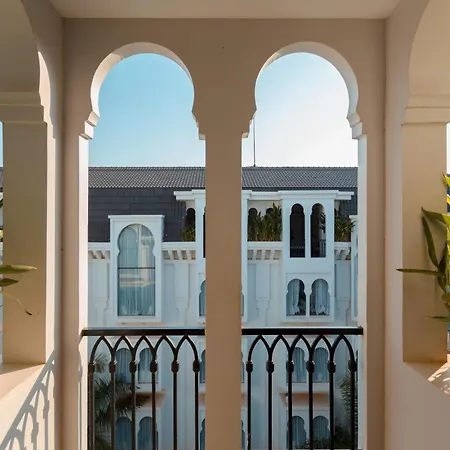 Sarai And Wander Resort